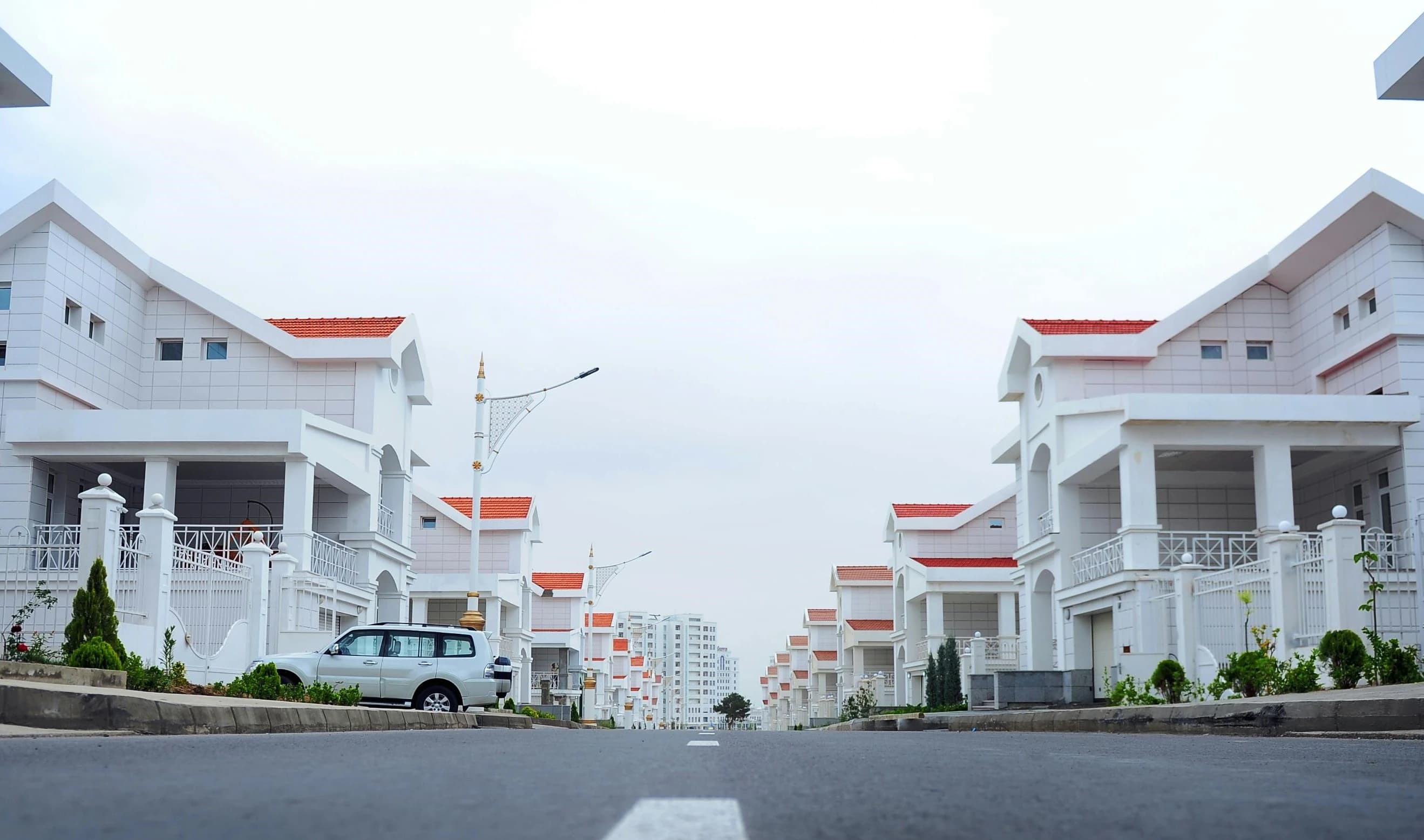 realtyflow-modern-home-homepage-2-.webp